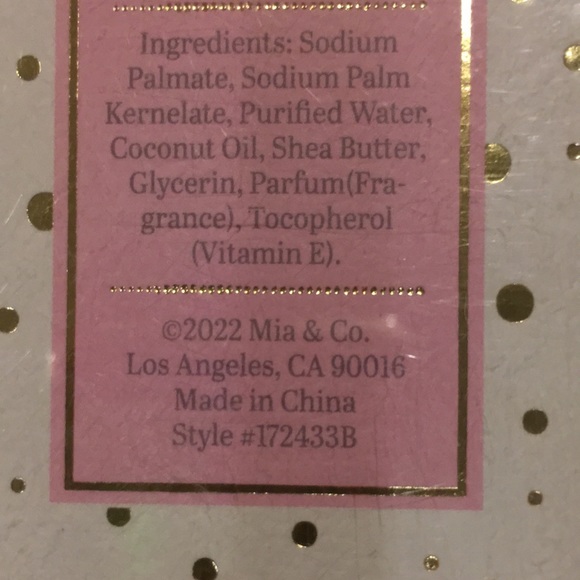 Mia & Co Christmas Holiday Scented Amber & Fir Luxury Soap Bar Set of Three NWT - Picture 11 of 16